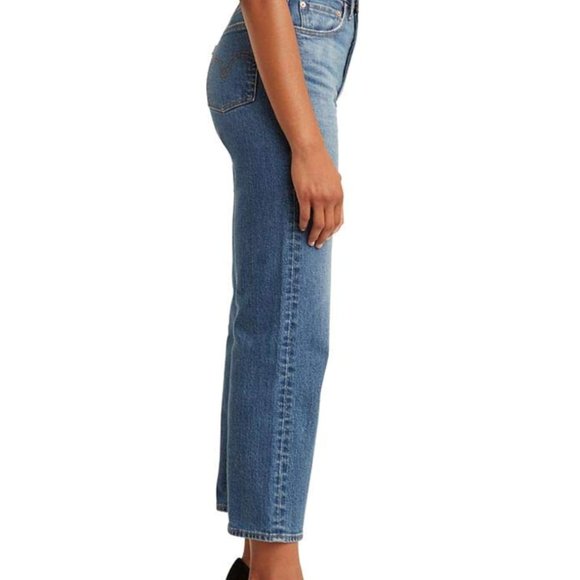 Levi's Ribcage Jeans - Color "Charleston Rain" - Picture 3 of 5